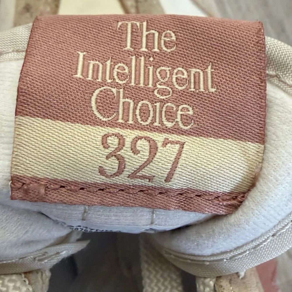 New Balance 327 Retro Sneakers | Neutral Beige & Pink | Women’s 9 - Picture 6 of 7